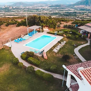 Alloggio per agriturismo Irghitula, Posada (Sardinia)